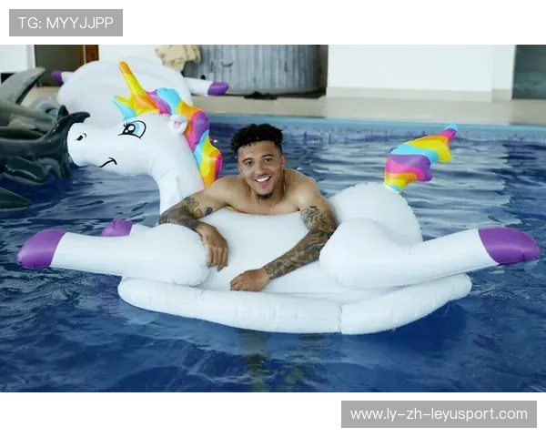 俱乐部晒出球员康复前后对比照，恢复效果惊人